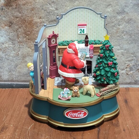 Coca Cola Musical Collection Santa Claus Music Box Lights Up 1993 - Picture 4 of 15